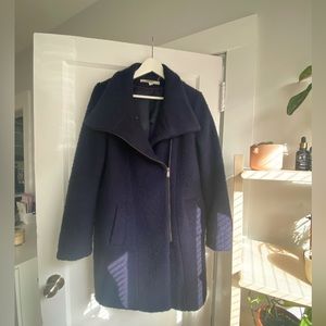W Sz 8 Oversized DKNY Navy Wool Coat